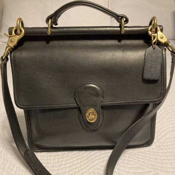COACH Willis VTG Black Glove-Tanned Leather Brass Trim Crossbody Bag #9927 - Picture 1 of 16